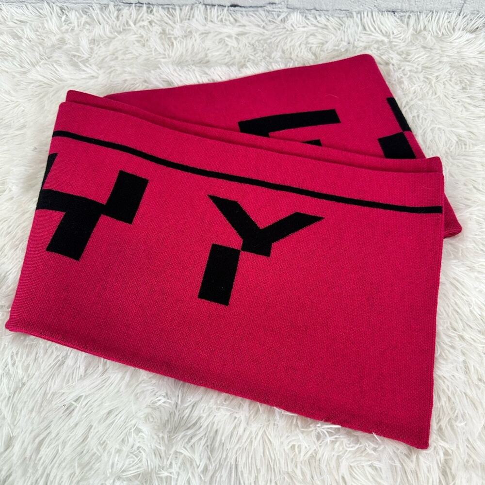#GIVENCHY Off Center Logo Scarf Fuschia NEW - Picture 7 of 8